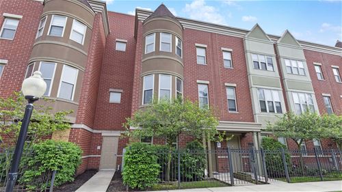 716 W Eastman, Chicago, IL 60610