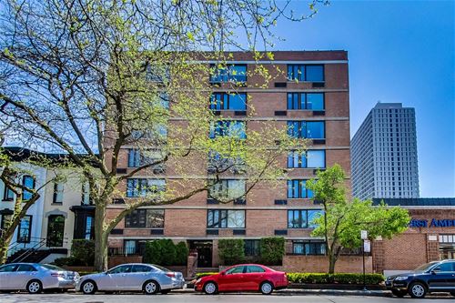 2007 N Sedgwick Unit 405, Chicago, IL 60614