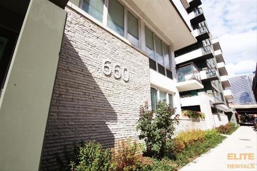 660 W Wayman Unit 703B, Chicago, IL 60661