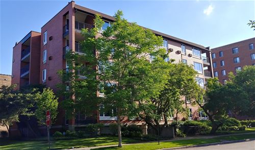 400 Main Unit 2B, Evanston, IL 60202