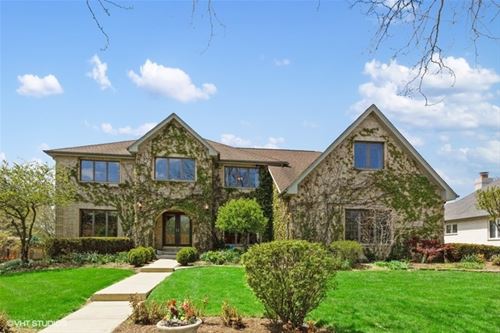 220 Hillandale, Bloomingdale, IL 60108