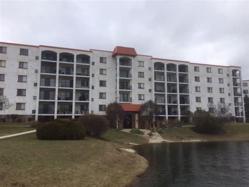 375 Plum Creek Unit 506, Wheeling, IL 60090