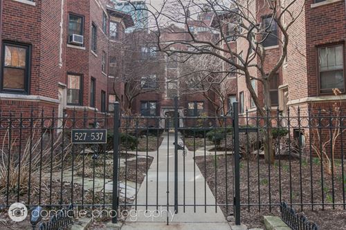 535 W Brompton Unit 3N, Chicago, IL 60657