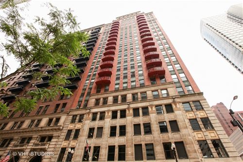 208 W Washington Unit 706, Chicago, IL 60606