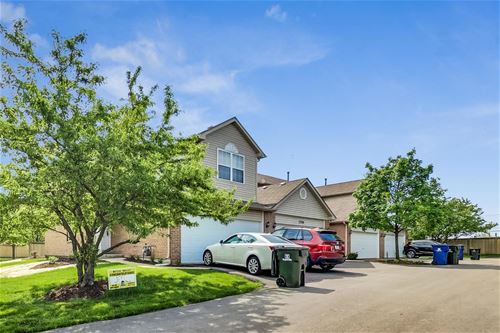 1706 Windward Unit 1706, Naperville, IL 60563