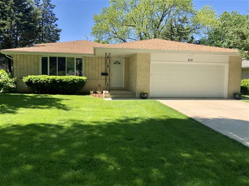 912 S Lancaster, Mount Prospect, IL 60056