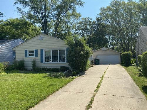 1025 Sheridan, Deerfield, IL 60015