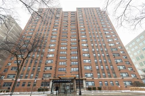 2909 N Sheridan Unit 410, Chicago, IL 60657