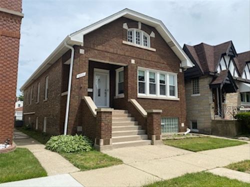 2311 Highland, Berwyn, IL 60402