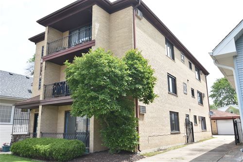 2719 1/2 N 74th Unit 1, Elmwood Park, IL 60707