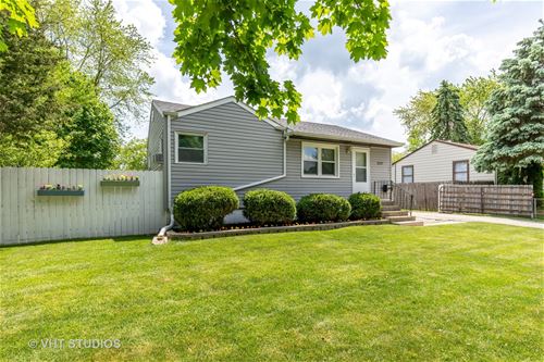 2237 Winnebago, Waukegan, IL 60087