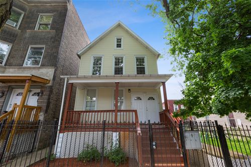 1702 N Kedvale, Chicago, IL 60639