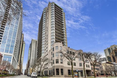 33 W Delaware Unit 6-F, Chicago, IL 60610