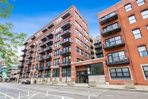 226 N Clinton Unit 524, Chicago, IL 60661