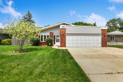 1822 E Camp Mcdonald, Mount Prospect, IL 60056