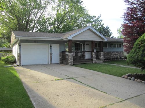 325 Garden, Belvidere, IL 61008