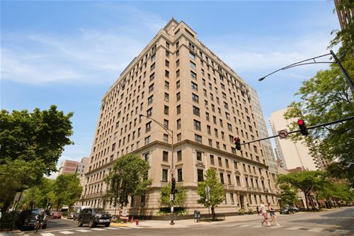 3100 N Sheridan Unit 7D, Chicago, IL 60657