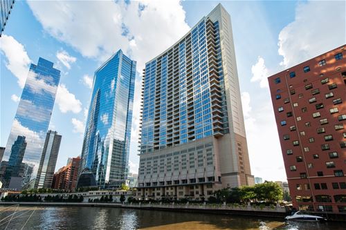 333 N Canal Unit 2201, Chicago, IL 60606