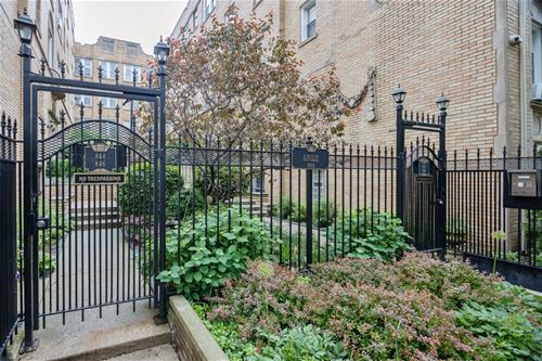 846 W Ainslie Unit QC, Chicago, IL 60640