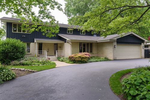 3220 University, Highland Park, IL 60035
