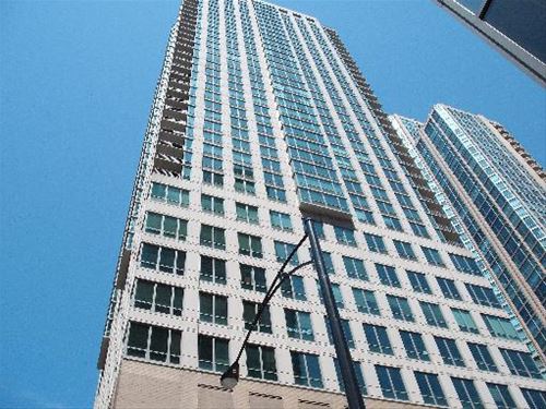 2 E Erie Unit 1205, Chicago, IL 60611