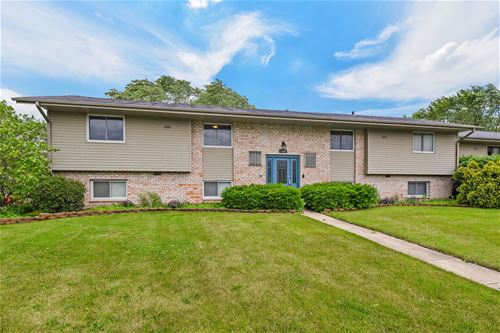 1342 S 14th Unit A2, St. Charles, IL 60174