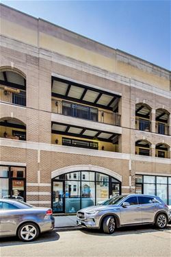 1421 W Belmont Unit 4, Chicago, IL 60657