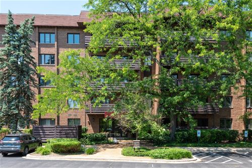 2020 Chestnut Unit 311, Glenview, IL 60025