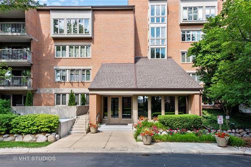 44 Park Unit 229, Park Ridge, IL 60068