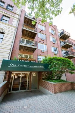 435 W Oakdale Unit 2B, Chicago, IL 60657