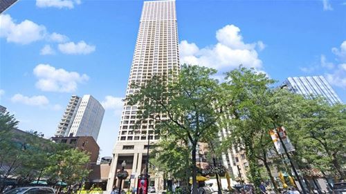 1030 N State Unit 48F, Chicago, IL 60610