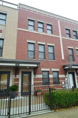 661 W Hobbie, Chicago, IL 60610