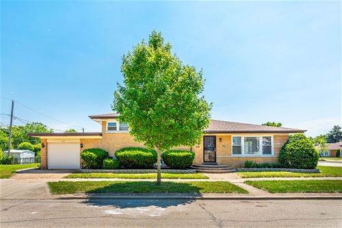 3951 W Sherwin, Lincolnwood, IL 60712