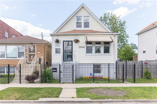 4244 W Thomas, Chicago, IL 60651