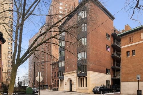 39 E Schiller Unit 1W, Chicago, IL 60610