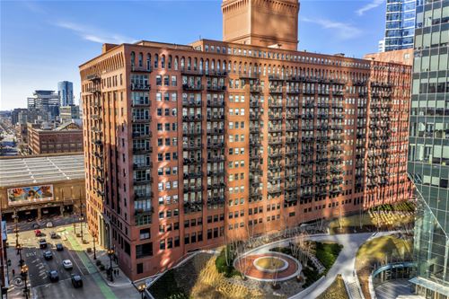 165 N Canal Unit 515, Chicago, IL 60606