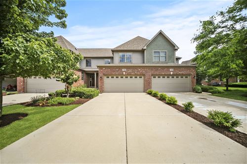 716 Kingsbrook Glen, Glen Ellyn, IL 60137