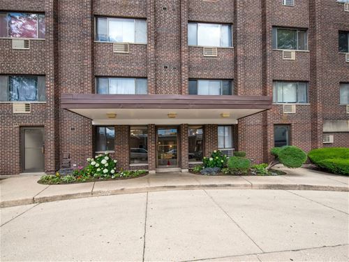 4624 N Commons Unit 202E, Chicago, IL 60656