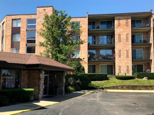 1101 S Hunt Club Unit 207, Mount Prospect, IL 60056