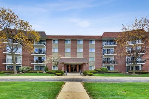 1025 S Fernandez Unit 2G, Arlington Heights, IL 60005