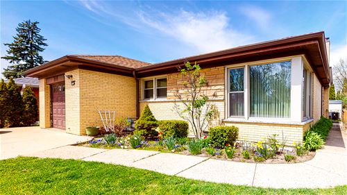 4668 W Devon, Lincolnwood, IL 60712