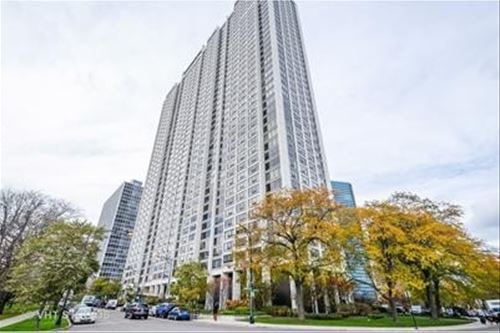 2800 N Lake Shore Unit 1213, Chicago, IL 60657