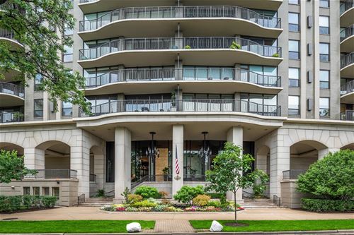 1040 N Lake Shore Unit 34B, Chicago, IL 60611