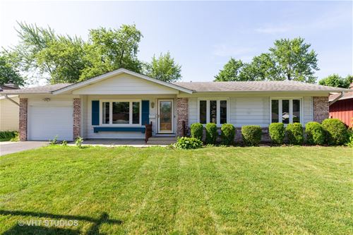 81 Essex, Elk Grove Village, IL 60007