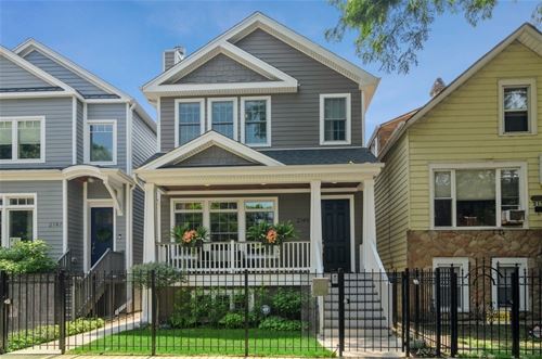 2149 W Berteau, Chicago, IL 60618