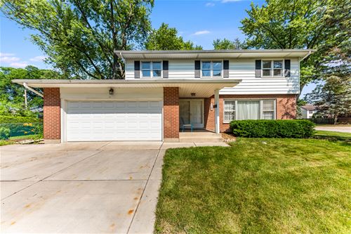 1187 Blackhawk, Elgin, IL 60120