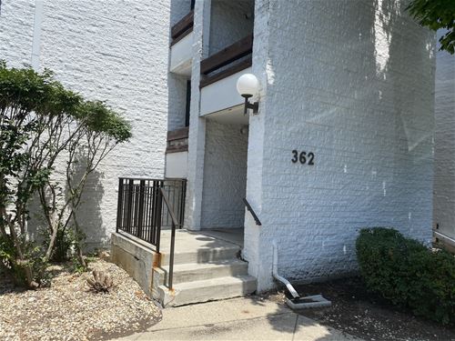 362 W Miner Unit 1C, Arlington Heights, IL 60005