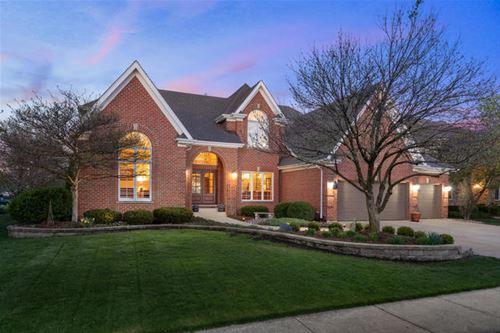 2508 Dewes, Naperville, IL 60564