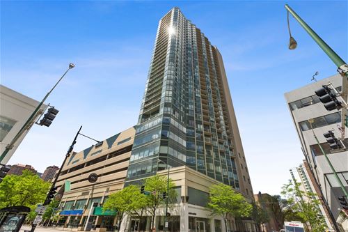 111 W Maple Unit 1007, Chicago, IL 60610