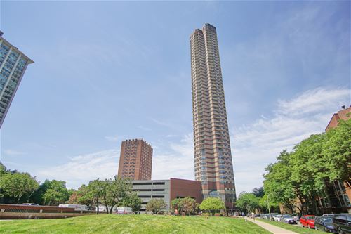 3660 N Lake Shore Unit 2810, Chicago, IL 60613